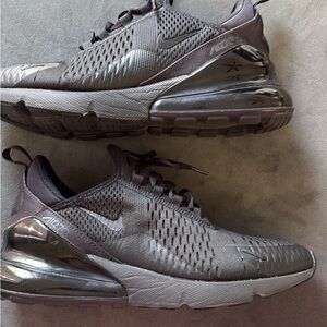 Nike Air Max 270 Dark Gray Sneakers
